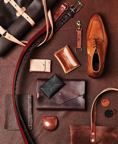 Men Small leather goods .